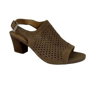 Franco Sarto Mandi2 Suede Perforated Tan Peep Toe Heeled Slingbacks Sz 6.5